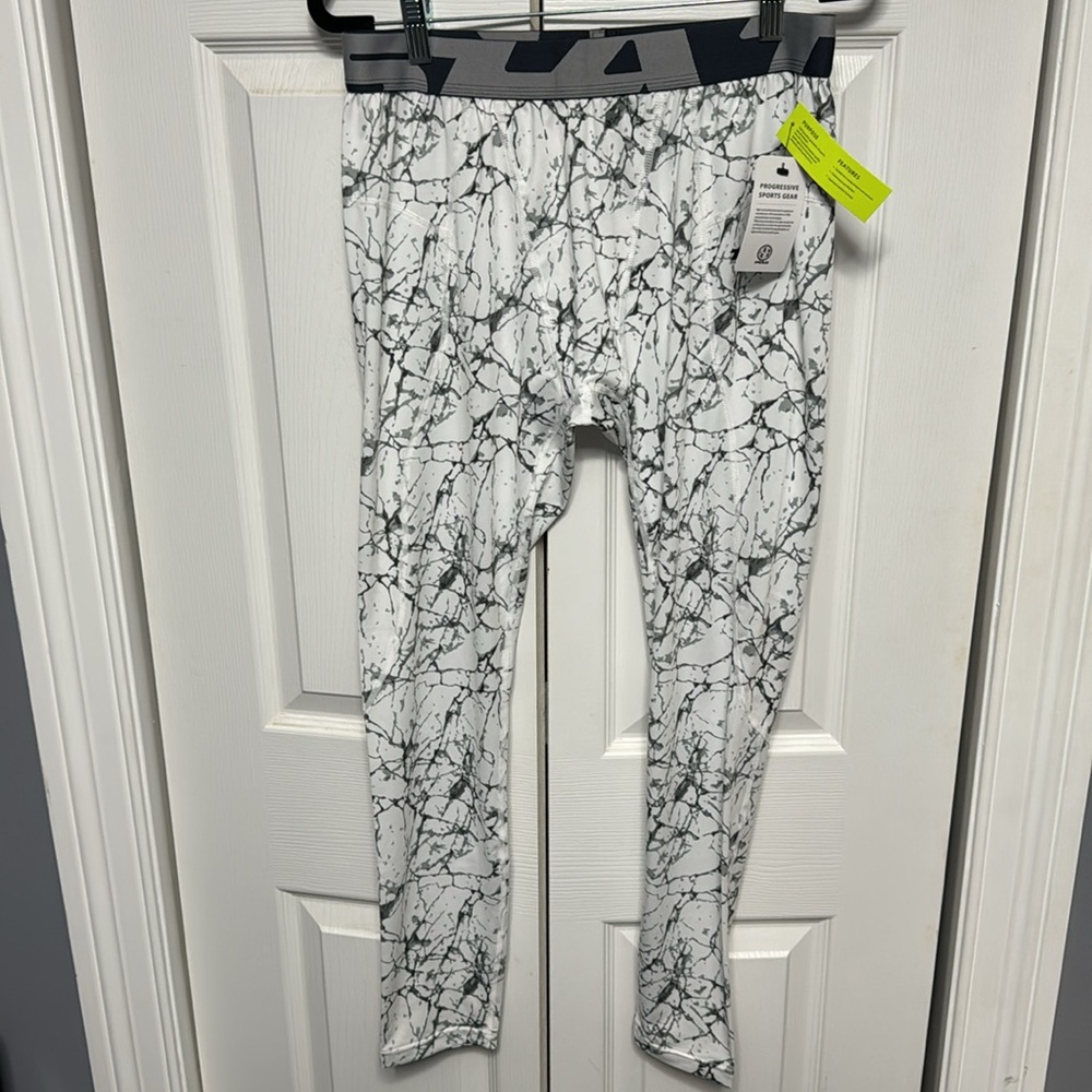 TSLA mens XL compression, white marble, never worn w tags XL, full length